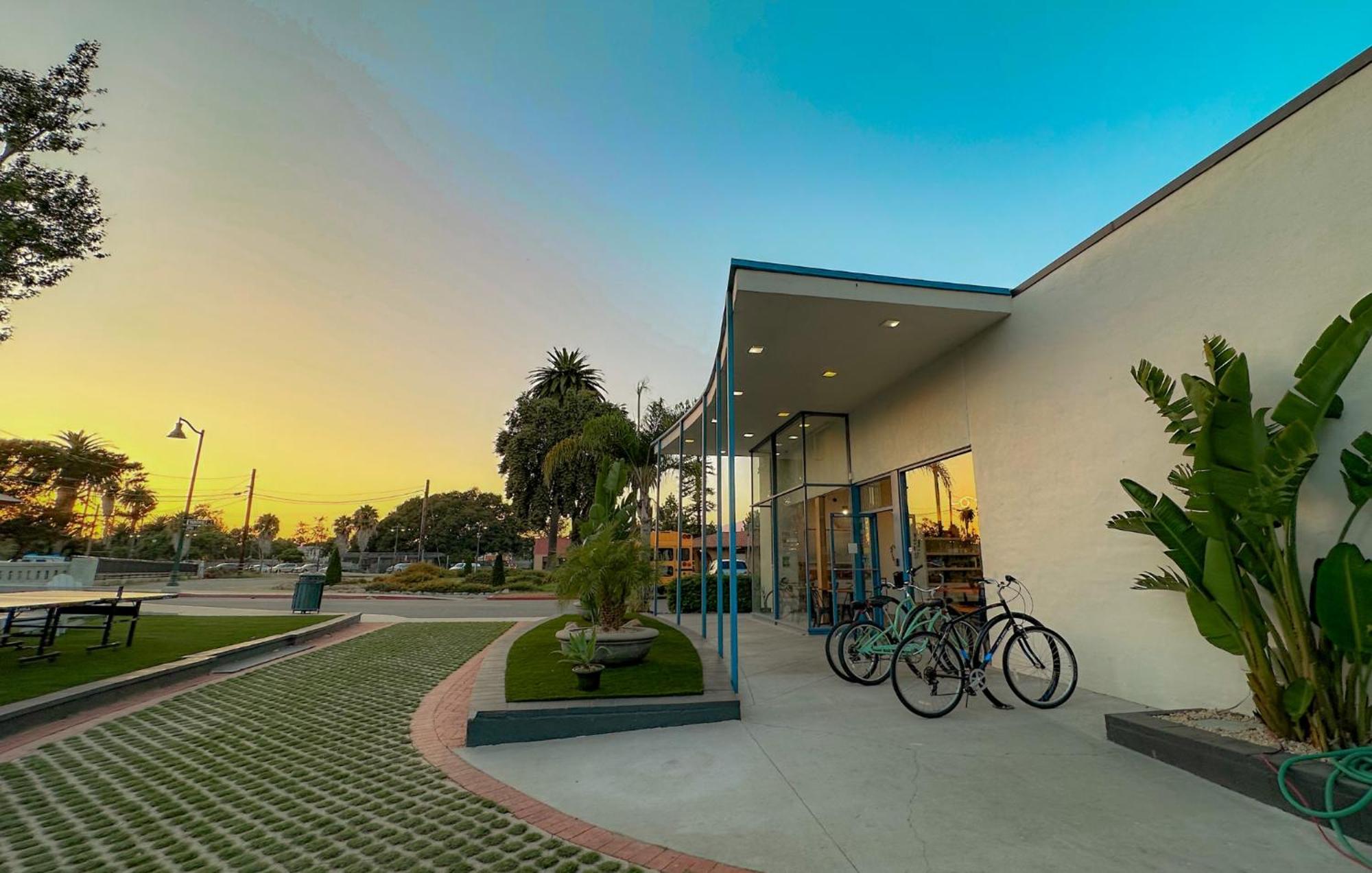Ith Santa Barbara Beach Hostel Dış mekan fotoğraf